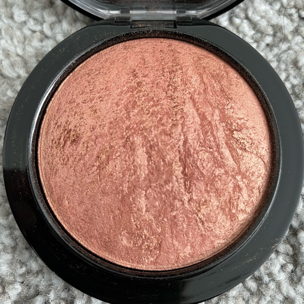 Mac Cheeky Bronze